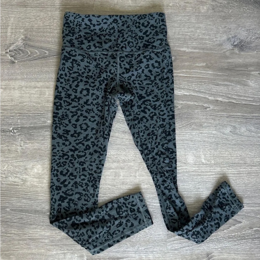 Athleta Cheetah Print Leggings